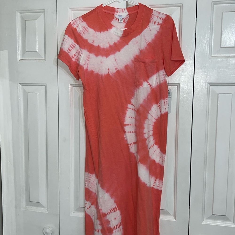 Tie dye midi t shirt dress